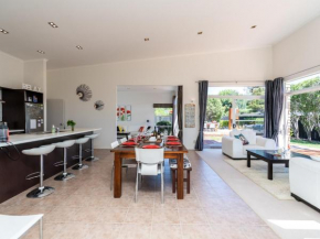 Magnifique - Mangawhai Holiday Home